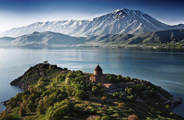 Западная Армения -Турция - озеро Ван