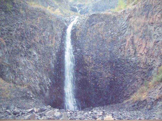 4-х ступенчатый водопад