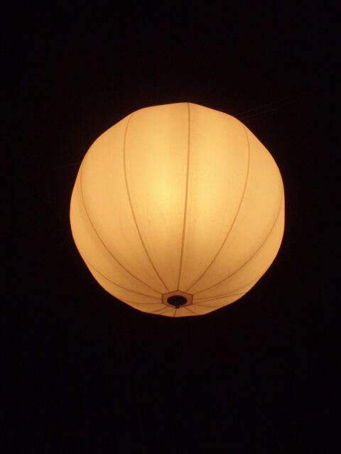 Китайский новогодний фонарик