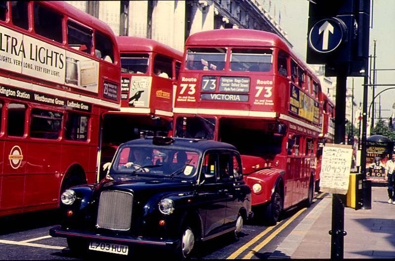 Автобусы Лондона
