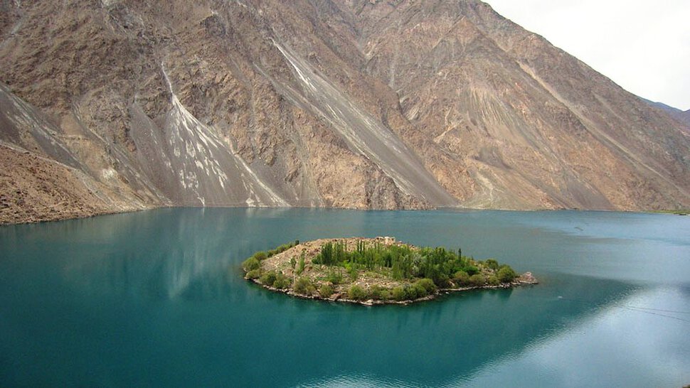 Озеро Сатпара в Пакистане