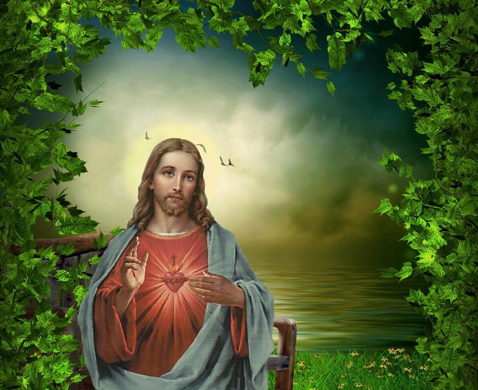 Зеленая открытка с Иисусом Христом на фоне моря