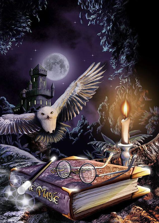 Магическая открытка с совой и горящей свечой