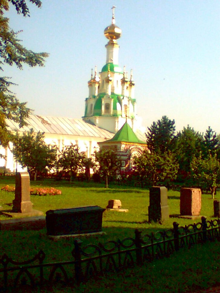 Женский монастырь.Ярославль