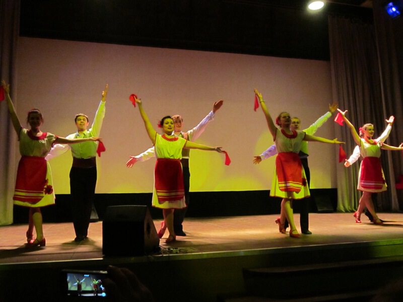 Болгарский народный танец