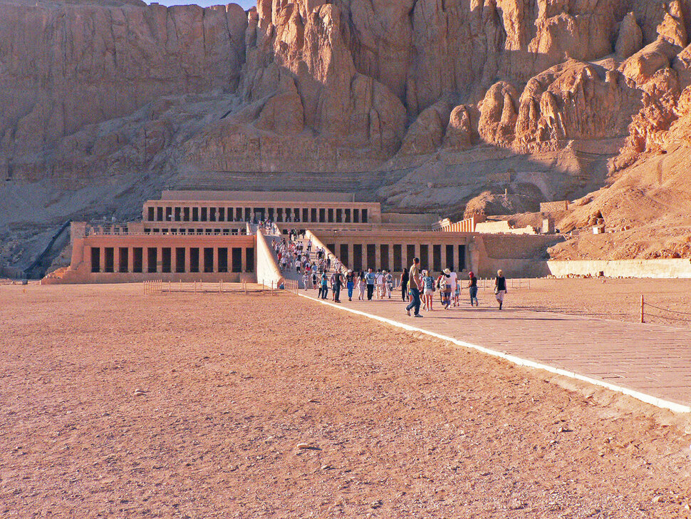 Храм женщины-фараона Хатшепсут