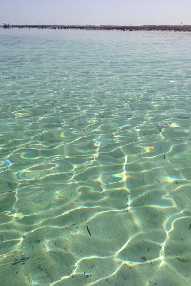 Вода...