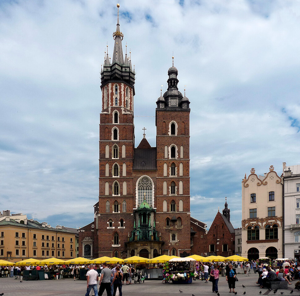 Марьяцкий костёл на площади Главный Рынок