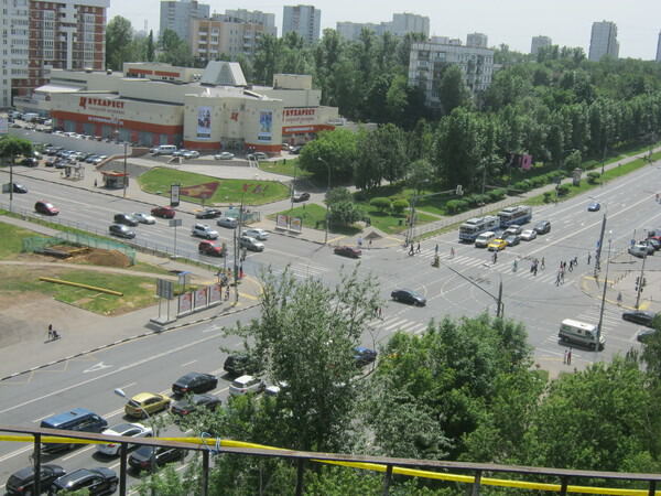 Наш перекресток