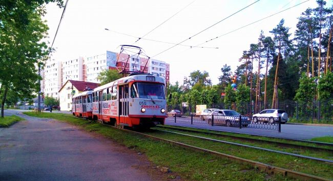 Город и трамвай