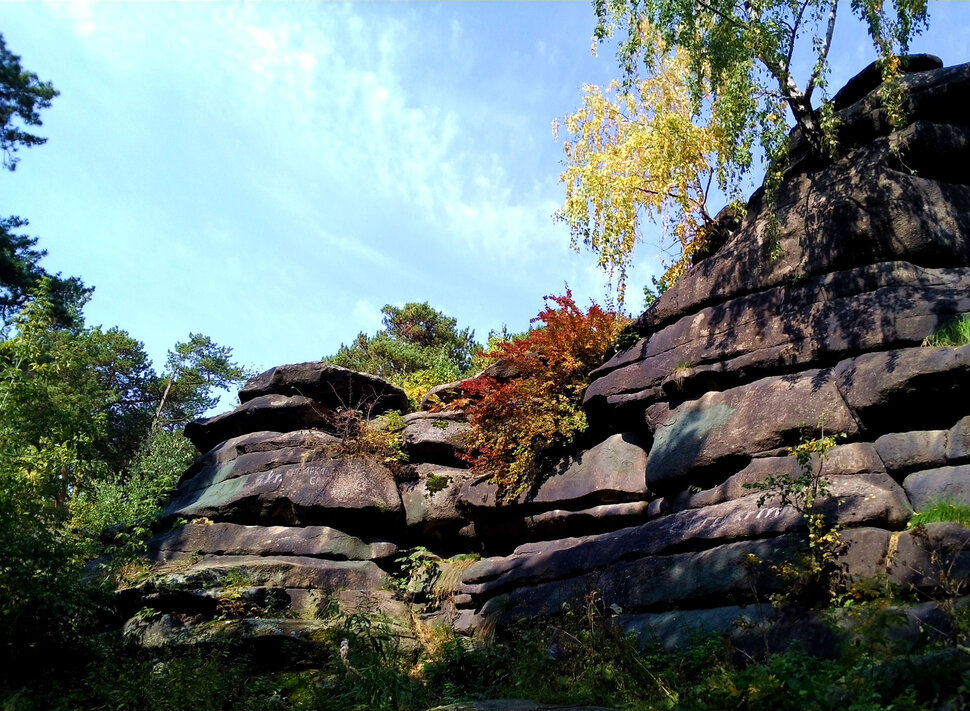 Осень и скалы
