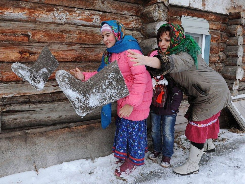 Крещенские гадания девушек