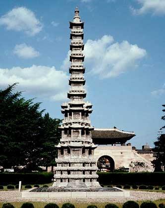 Мраморная пагода