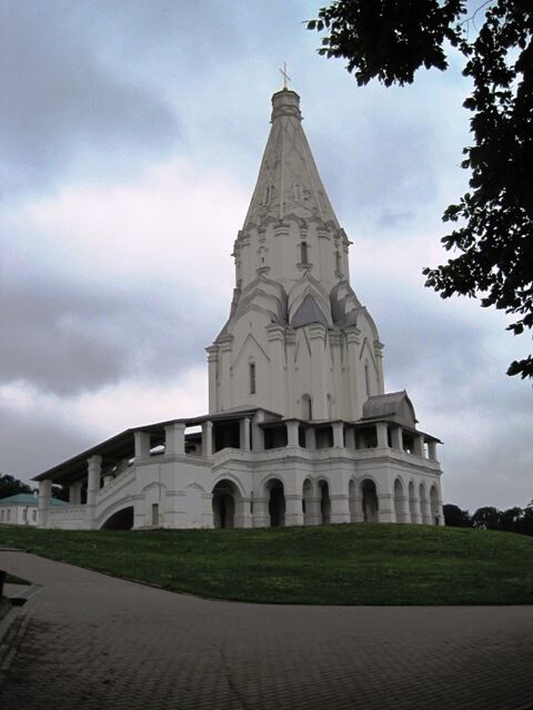 Церковь в Коломенском парке