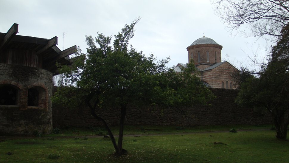 Пицундский храм