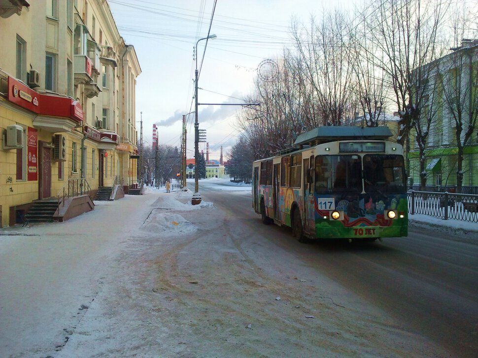 Зимой в рабочем поселке