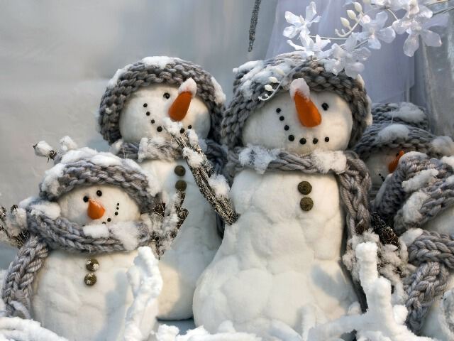 Лучшие картинки снеговиков на Новый Год