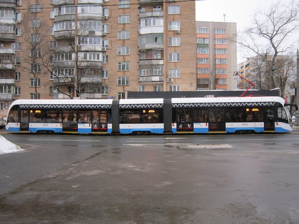 Современный трамвай