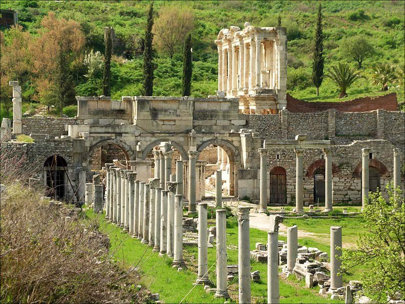 Развалины Эфеса