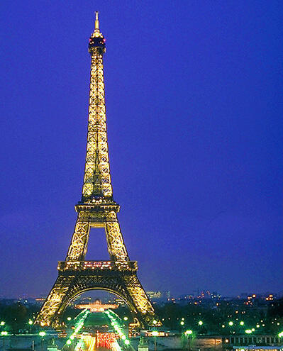 Башня в Париже