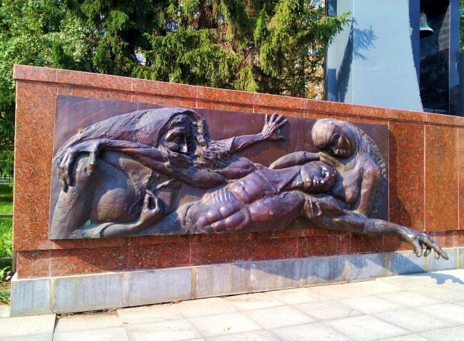 На площади Советской Армии