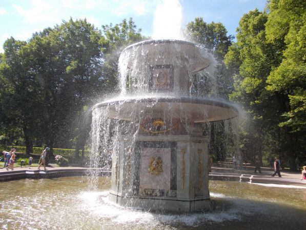 Петергоф - Римский фонтан
