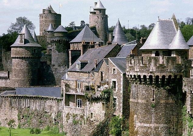 Бретонский замок Фужер