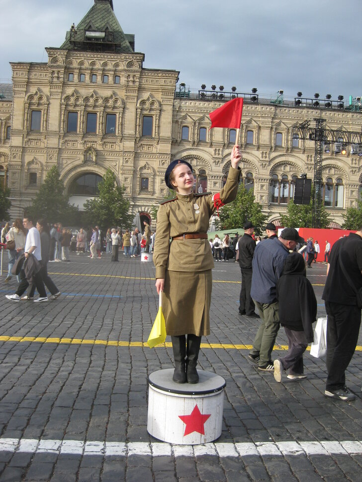Регулировщица