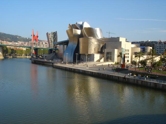 Guggenheim Museum, Испания