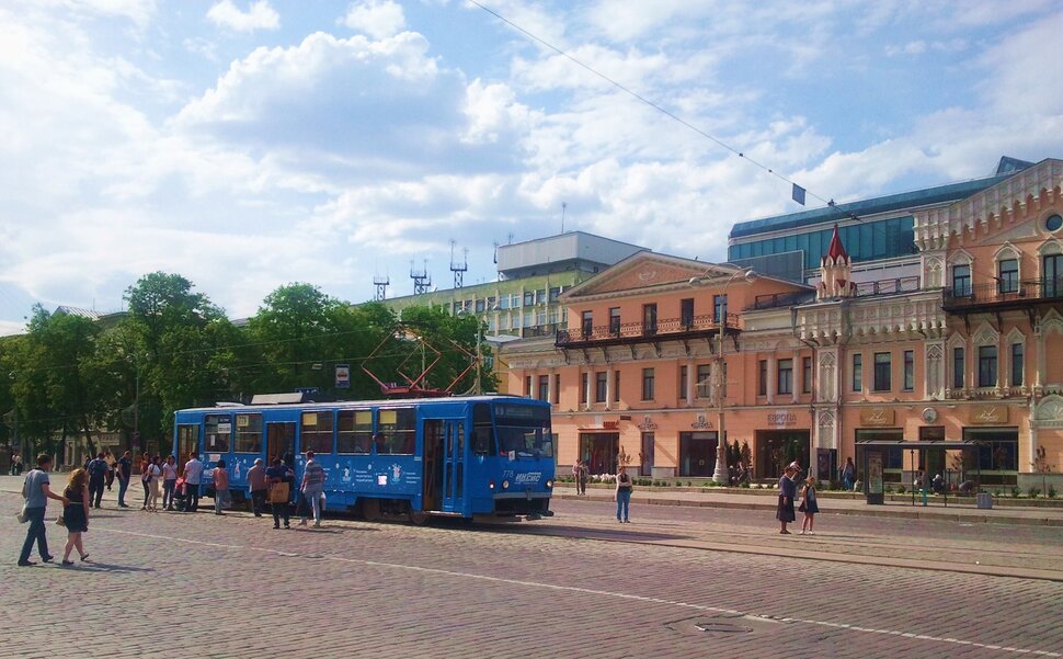 По главному проспекту