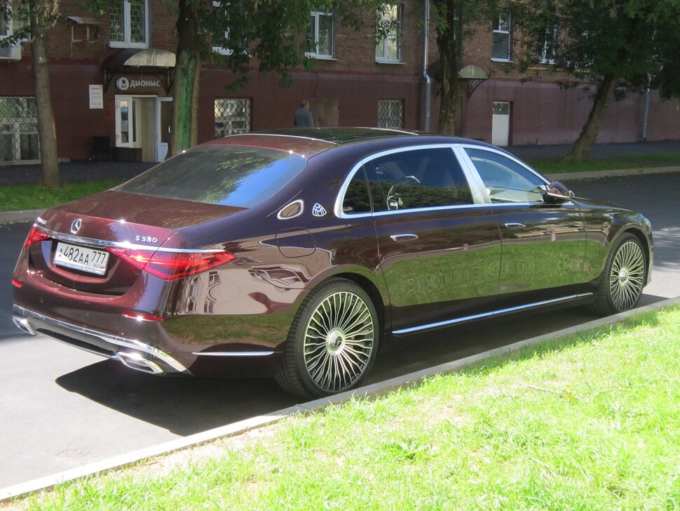 Mercedes-Benz S 380