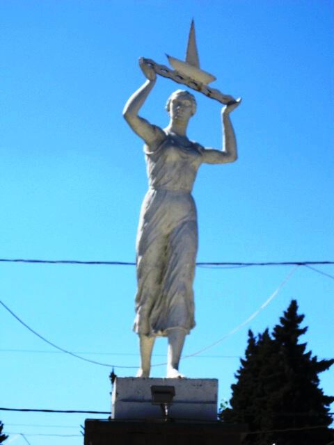 Куда несешь корабль?