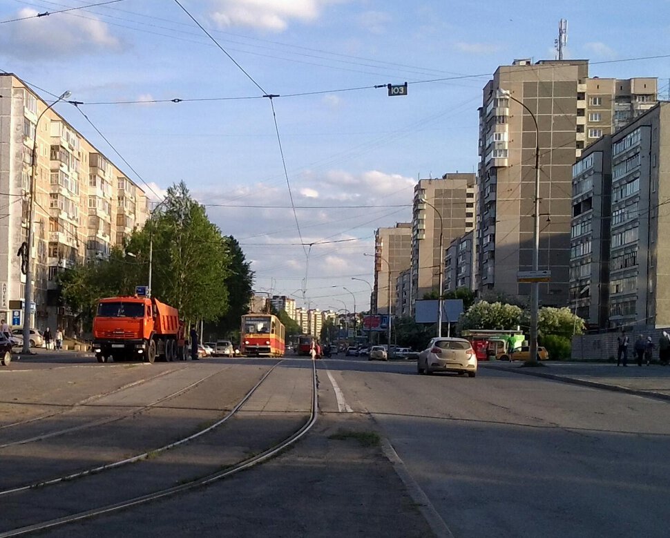 Улица Викулова
