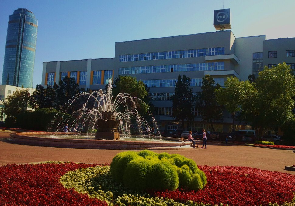 По главному проспекту