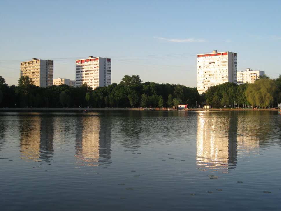 Головино. Май