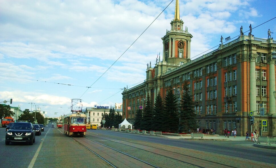 По главному проспекту