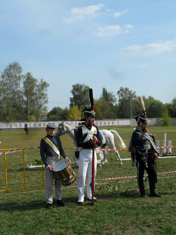 И помнит гордая Россия,великий день Бородина