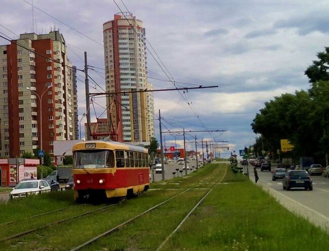 С трамваем по городу