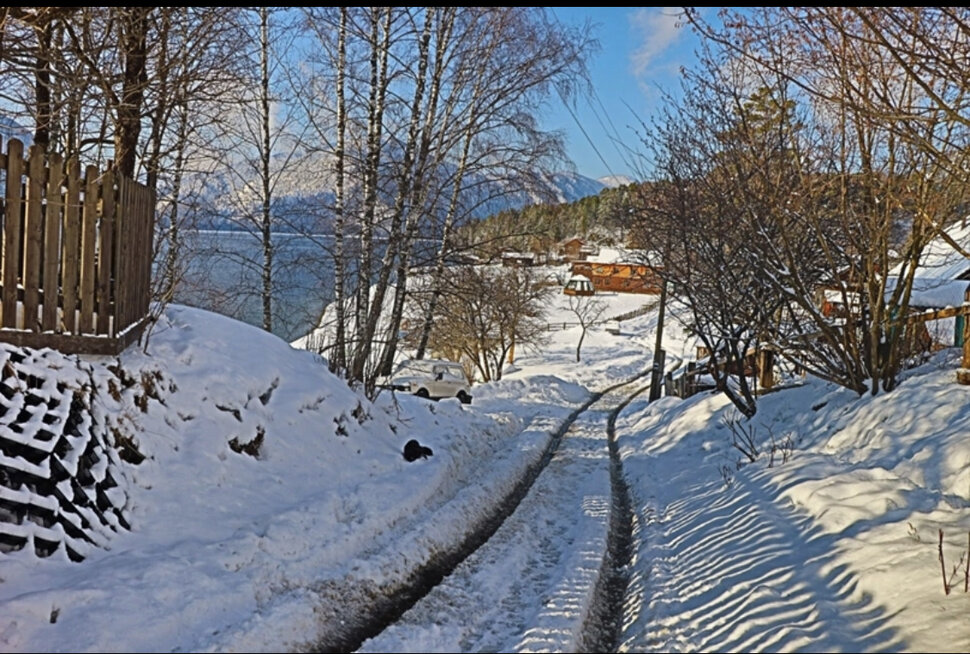 Алтын -Кель. Село Яйлю. Евгений Веселовский