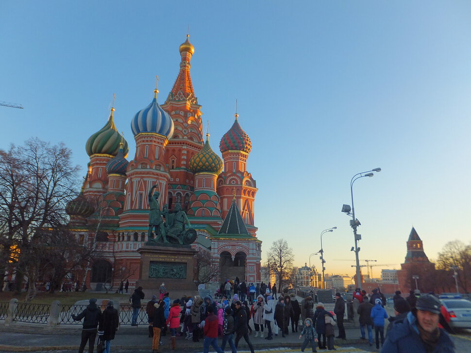 Наплыв гостей на Новый год 2016