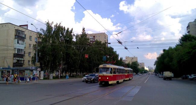 На трамвае по городу