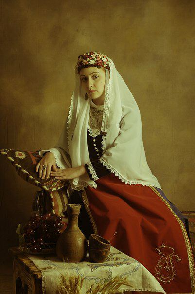 Армянский Тараз- национальная одежда-женское