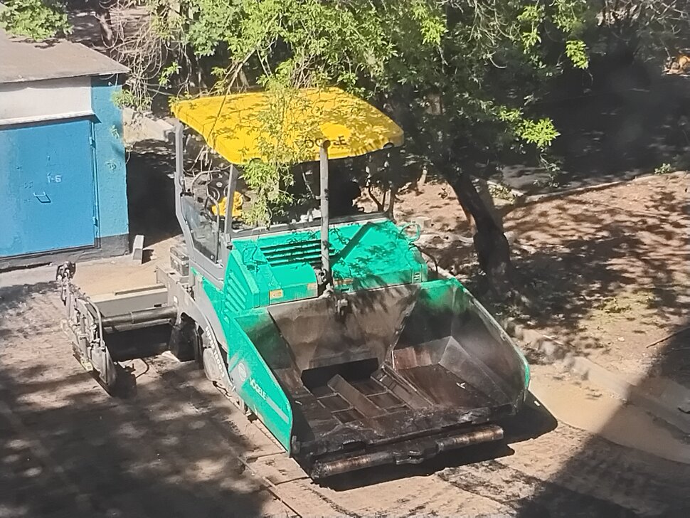 Асфальтоукладчик