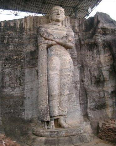 Статуи Будды