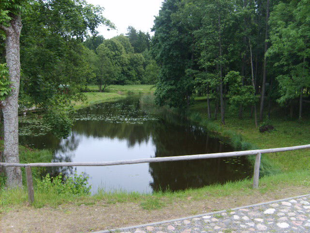 Небольшое озеро рядом с Августовским каналом