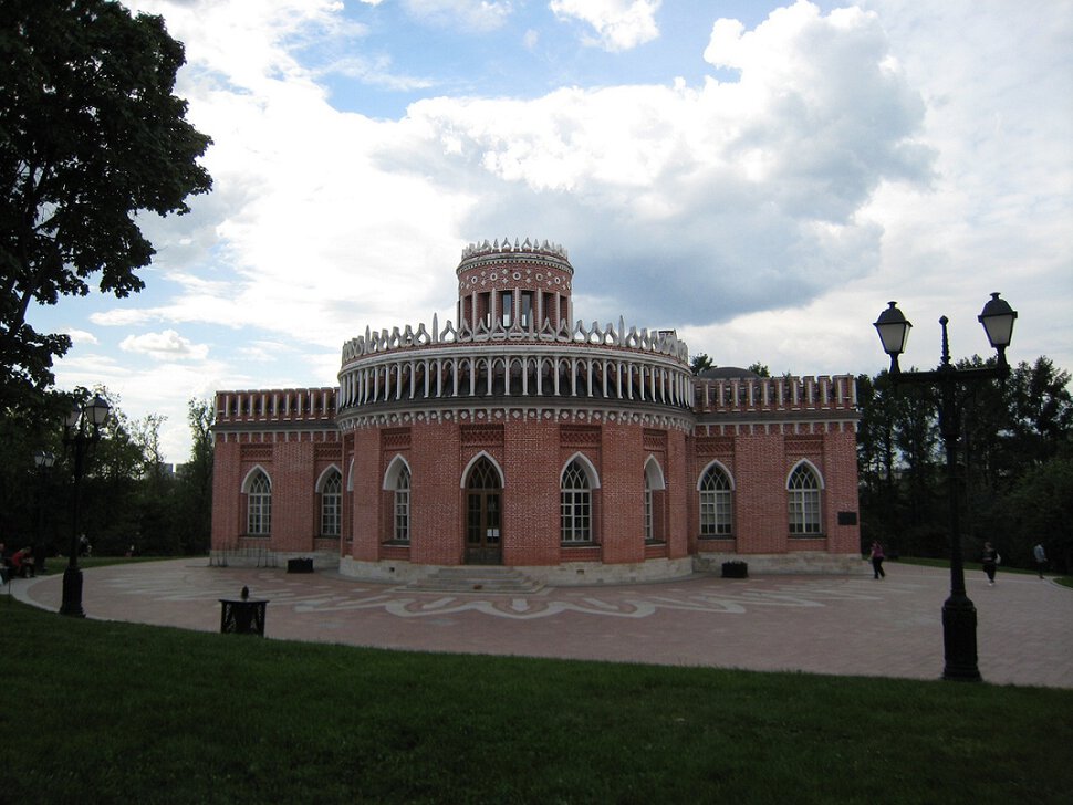 Красивая архитектура. В Царицыно