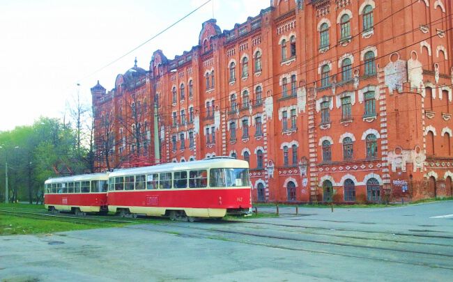 С трамваем по городу