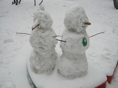 Снеговички
