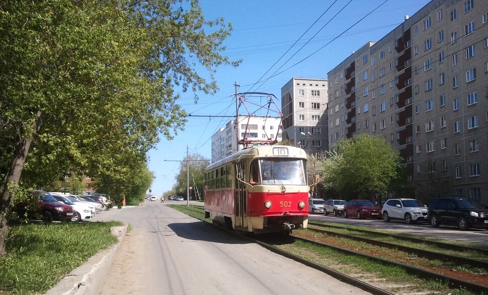 Весело на трамвайчике