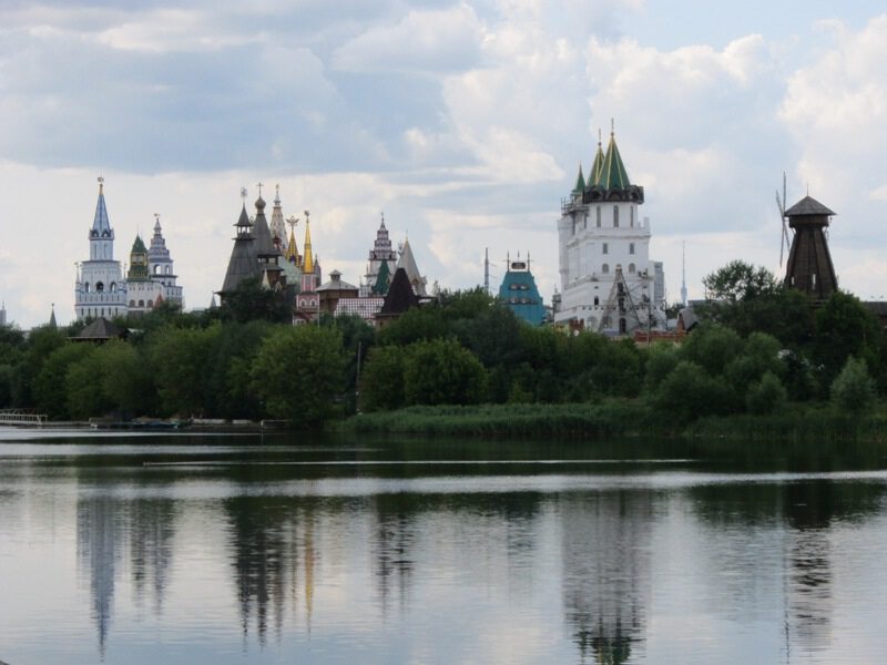 Вид на Измайловский Кремль